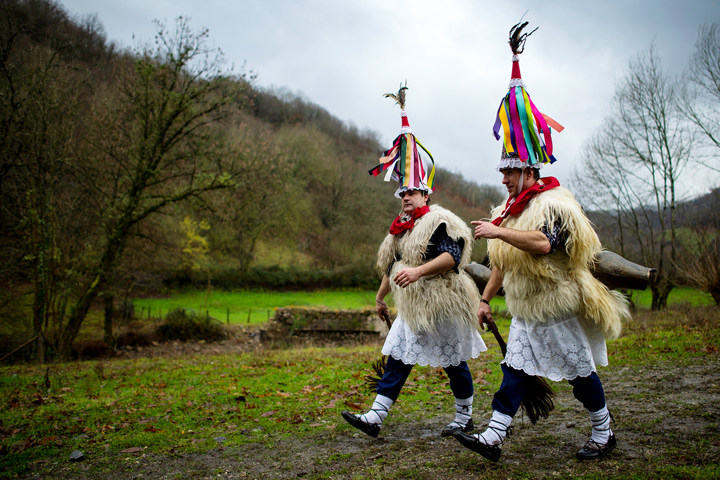 Baskische carnaval: mannen als joaldunak
