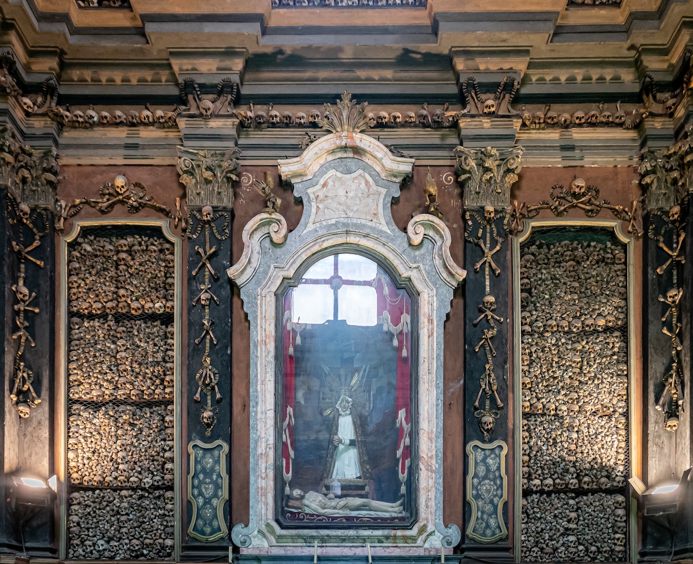Altaar van kapel San Bernardino alle Ossas, Milaan