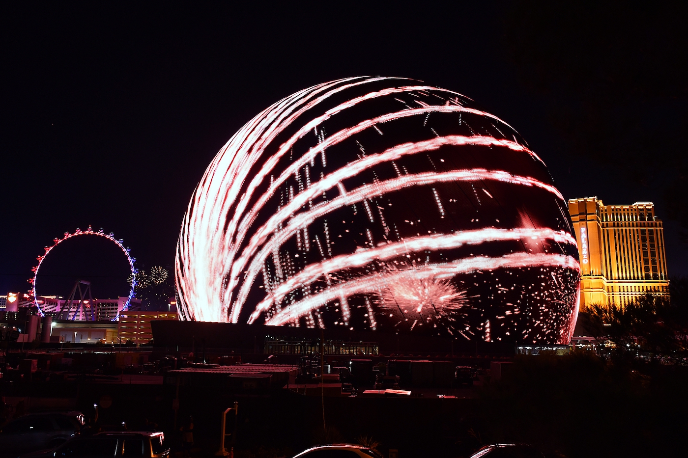 The sphere op 4 juli 2023 laat vuurwerk zien tijdens Independence Day