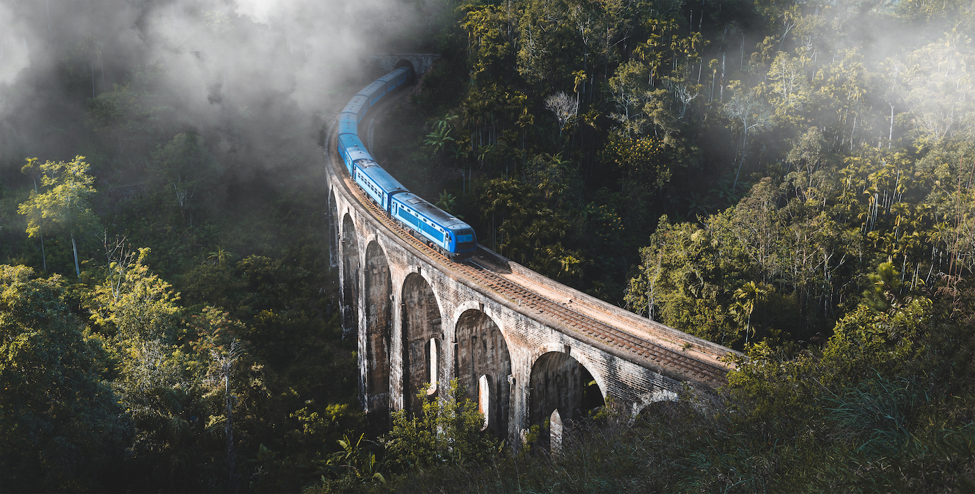 Blauwe trein Sri Lanka Kandy Ella mooiste treinreis ter wereld Nine Arch Bridge